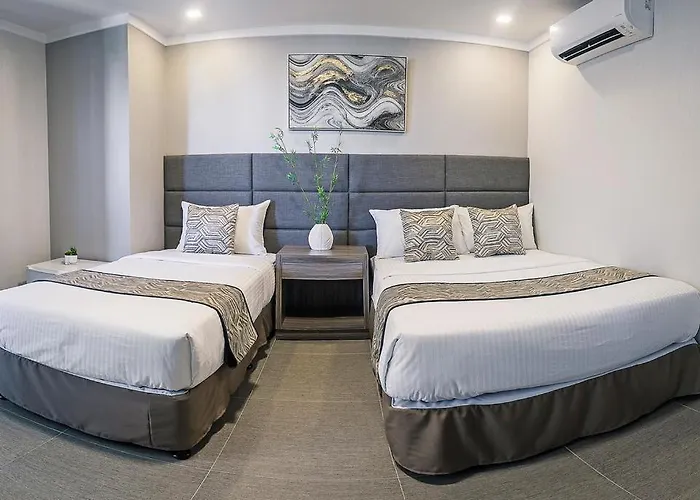 Anika Hotel 2*