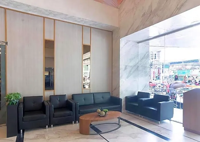 Anika Hotel 2*